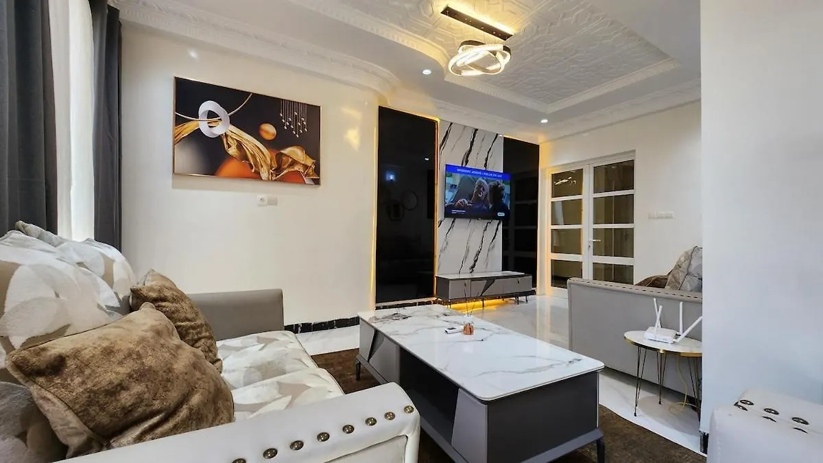 Apartment Sur Bourguiba Dakar