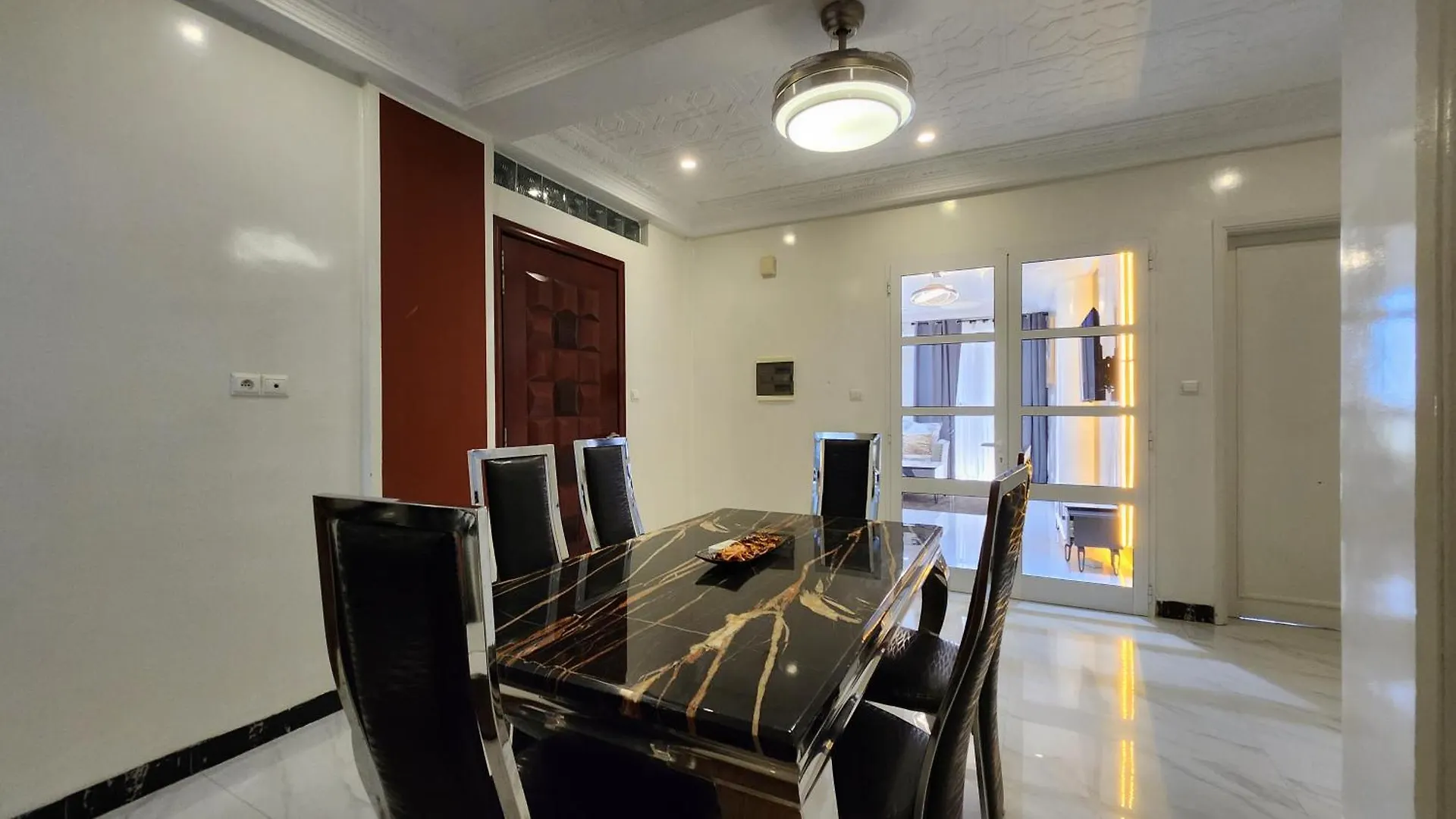 Apartment Sur Bourguiba Dakar