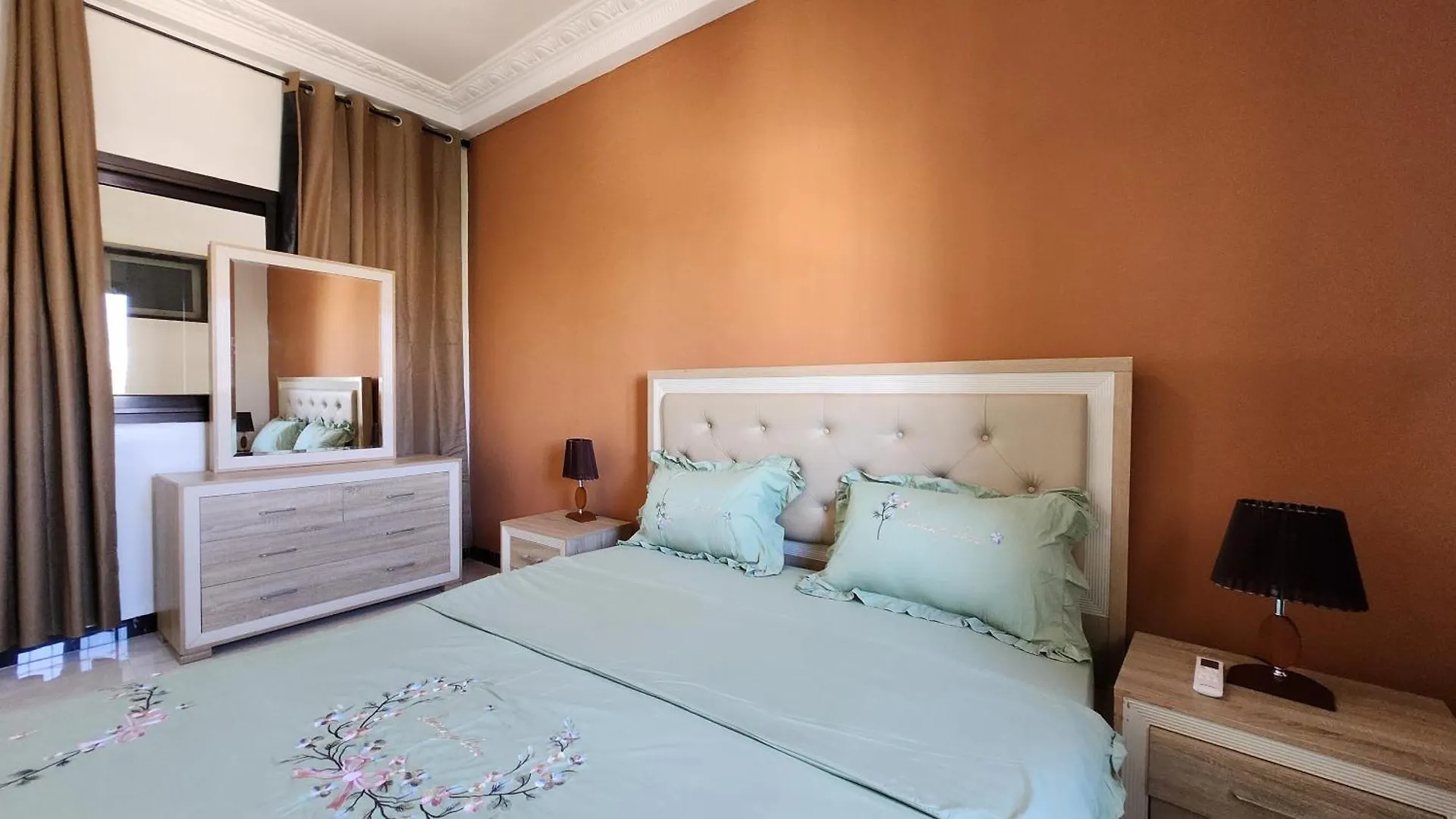 Apartment Sur Bourguiba Dakar