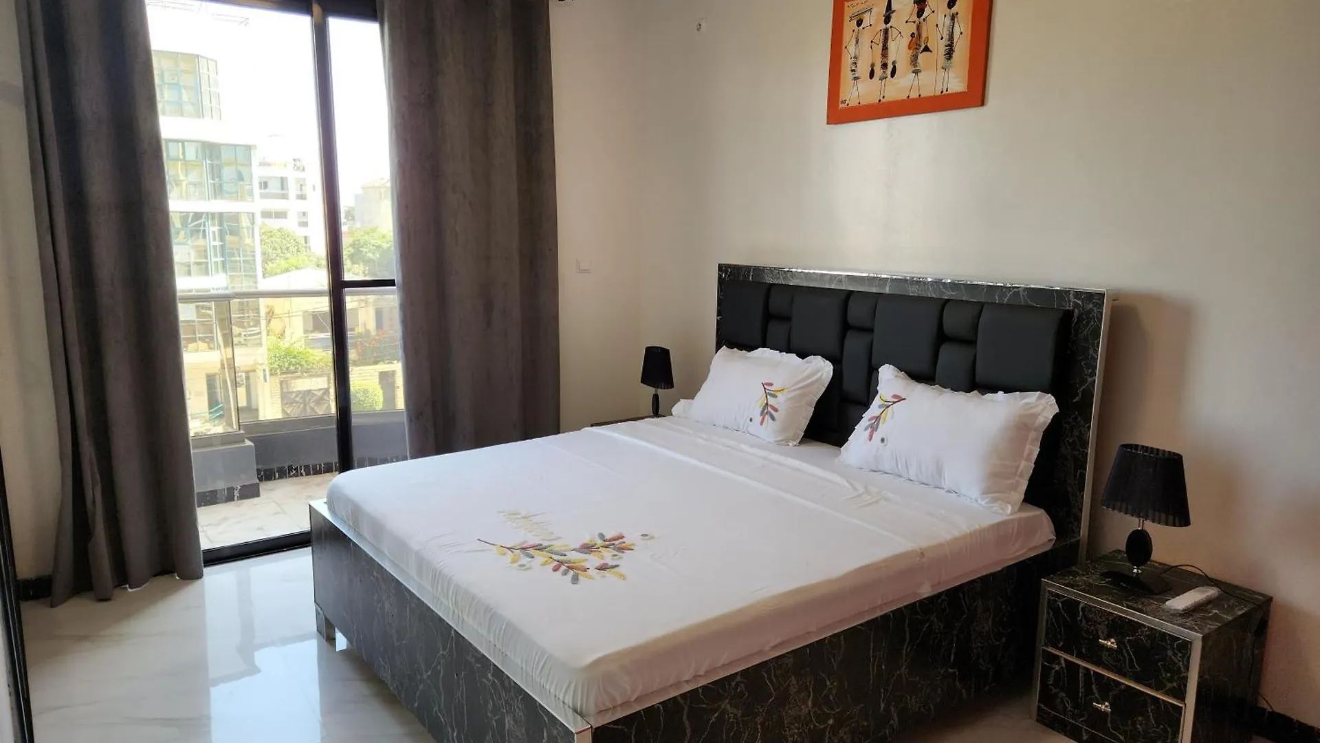 Apartment Sur Bourguiba Dakar